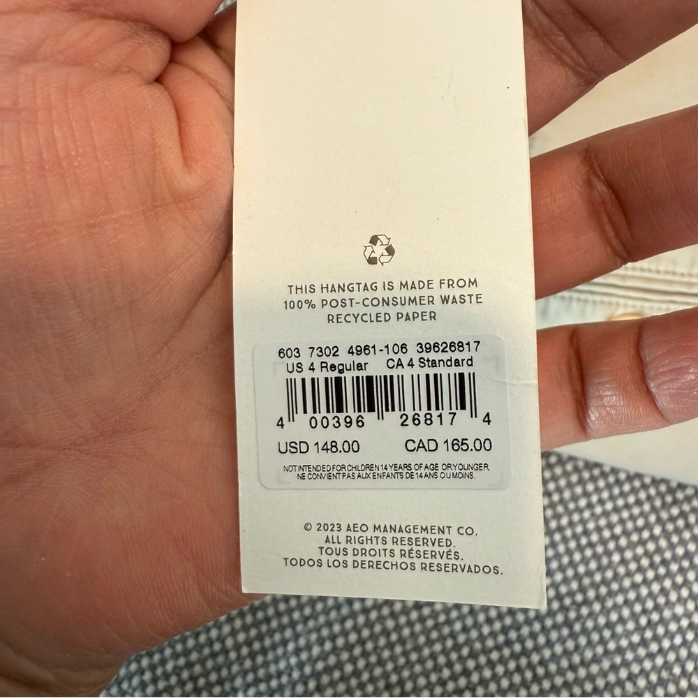 NWT American Eagle AE77 Premium Pleated Cargo Pants Khaki Women's Size 4 - Picture 5 of 13